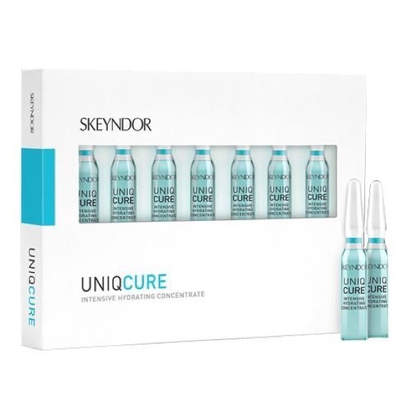 Intensive Hydrating Serum - Picture 1 of 4